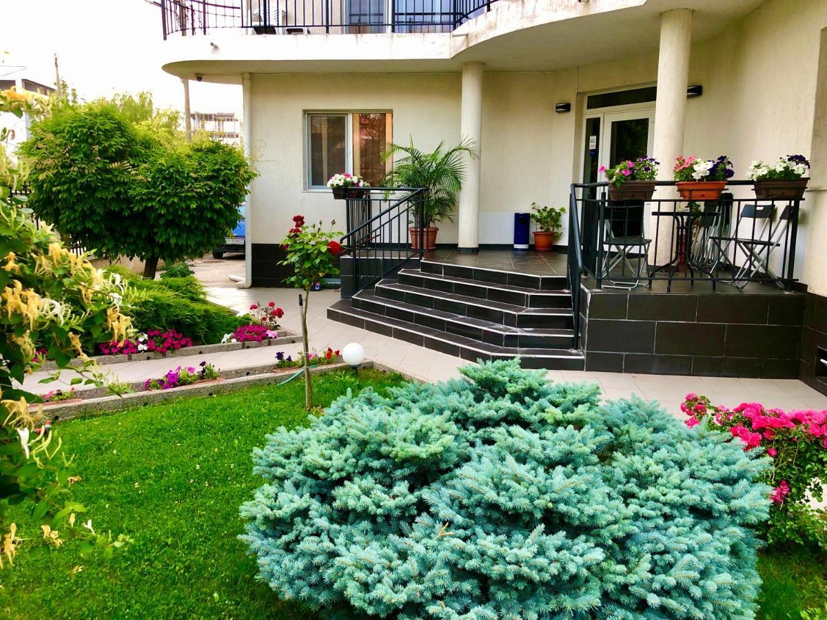 Casa Servus Hotel Năvodari Exterior foto