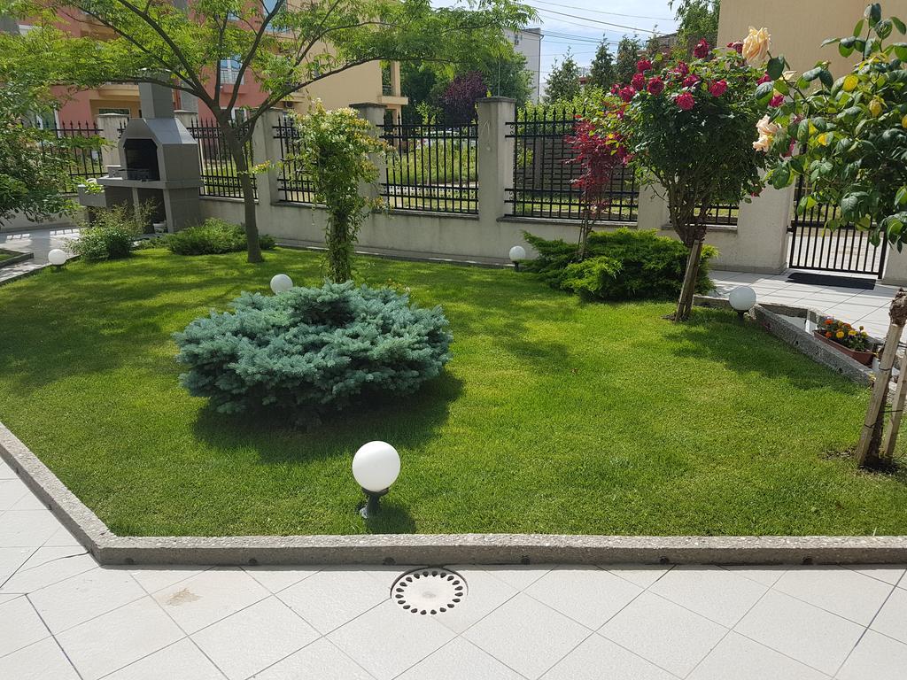Casa Servus Hotel Năvodari Exterior foto